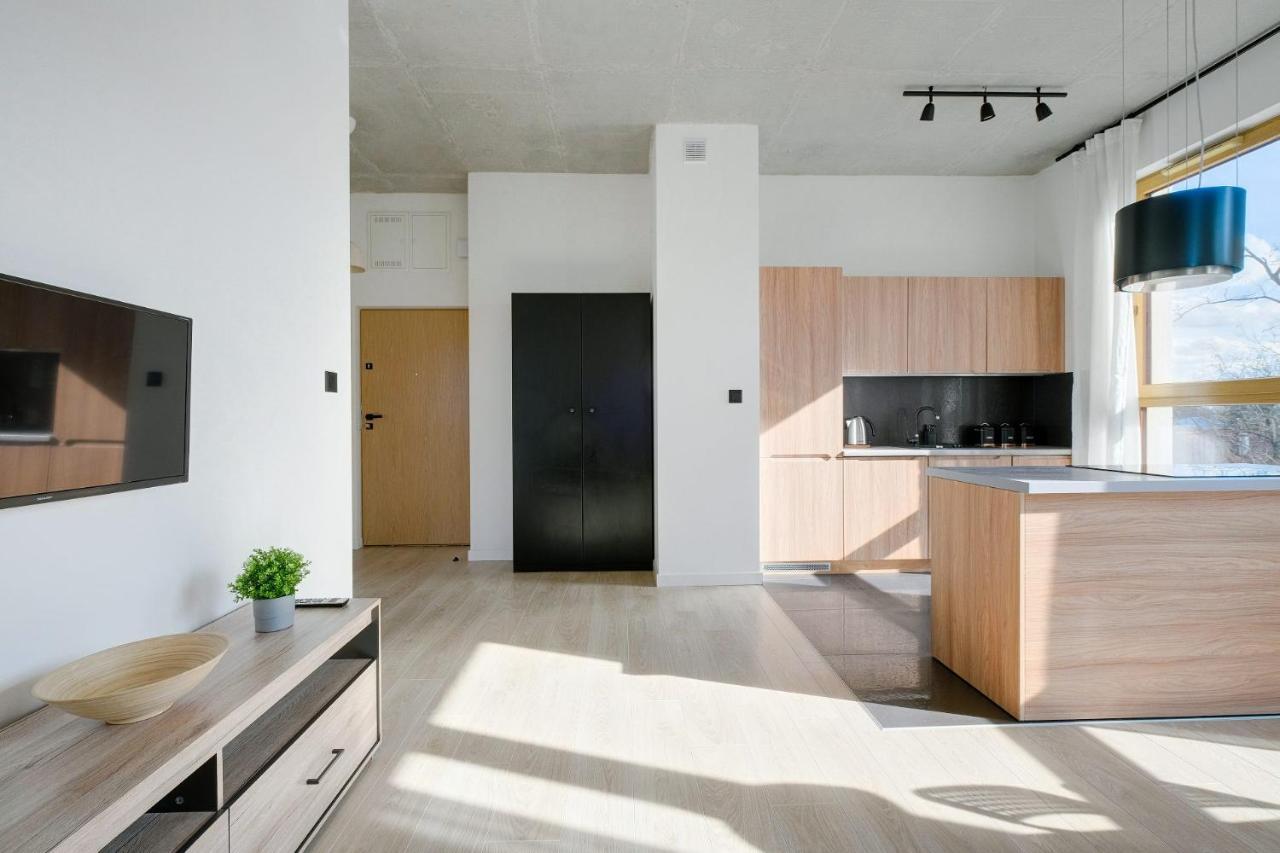Apartamenty Patriotow 303 Warszawa Exteriör bild