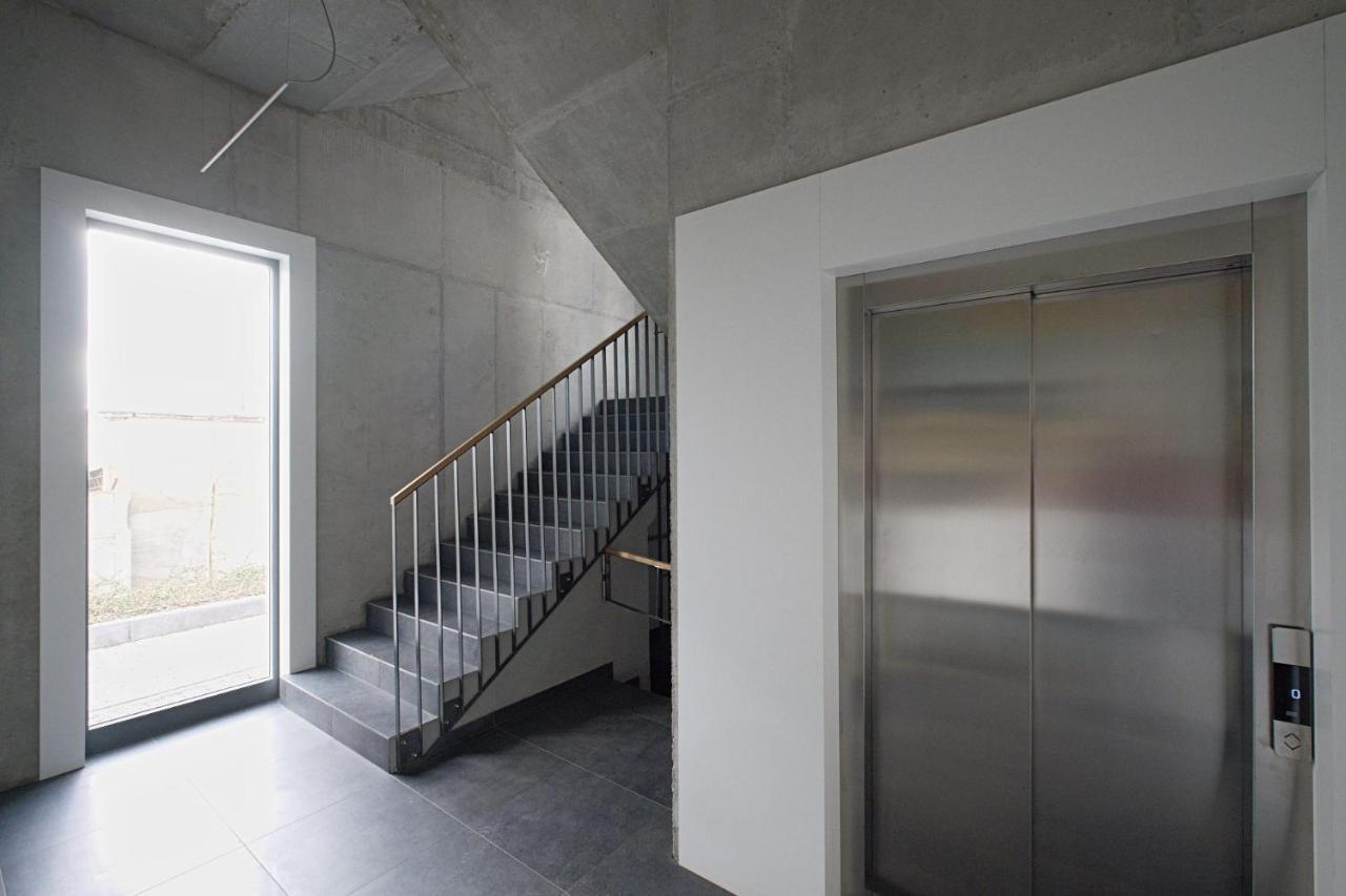 Apartamenty Patriotow 303 Warszawa Exteriör bild