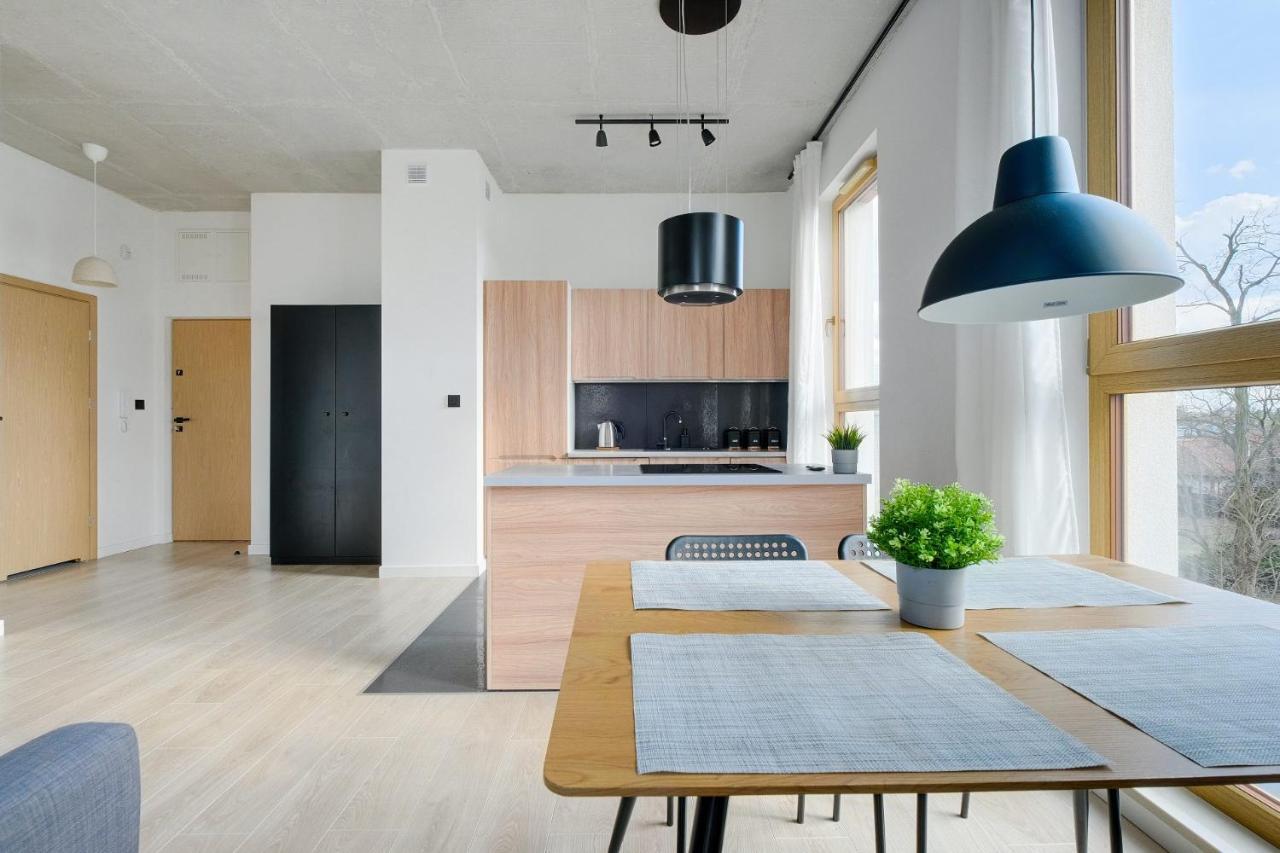 Apartamenty Patriotow 303 Warszawa Exteriör bild