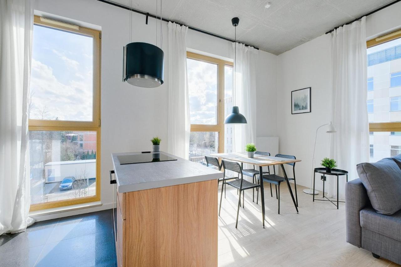 Apartamenty Patriotow 303 Warszawa Exteriör bild